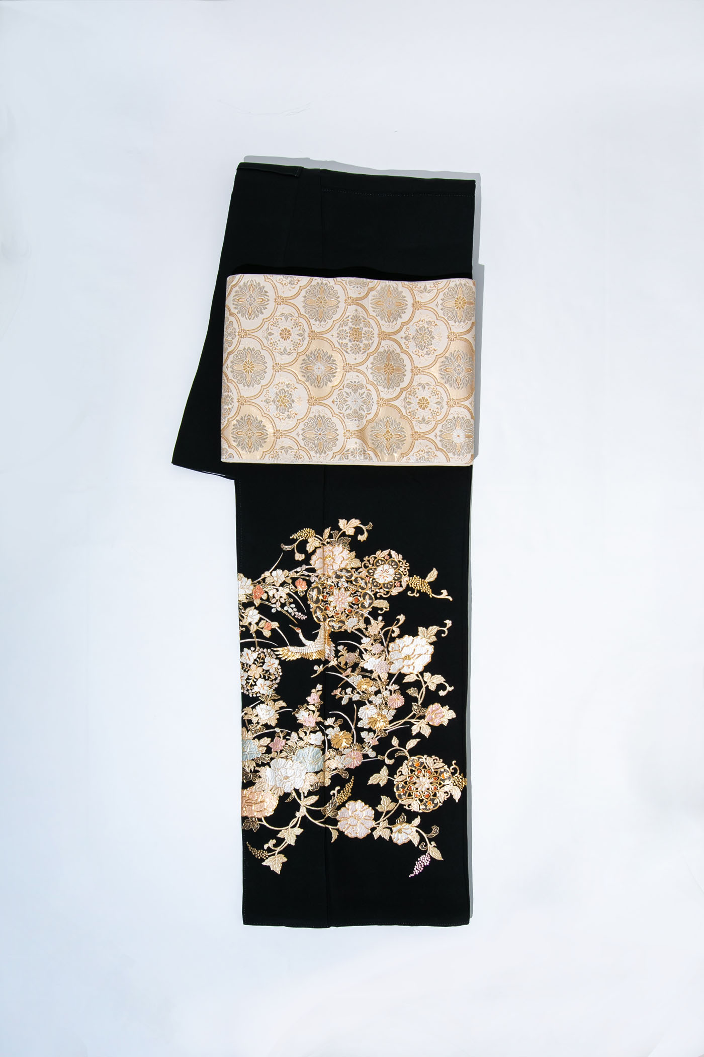 刺繍 瑞鶴華紋 黒留袖
